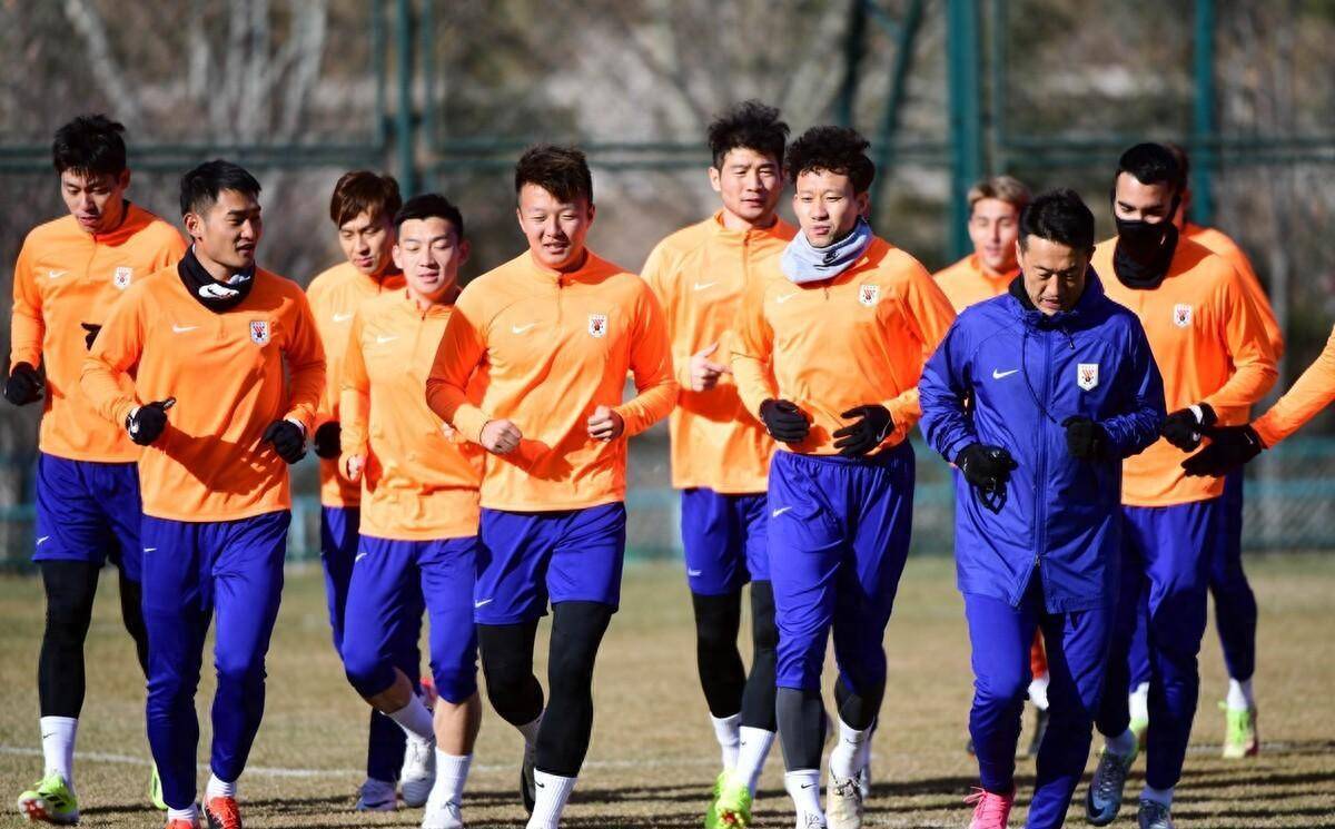 关于国安备战关键战役，全队士气高昂冲击前列的信息